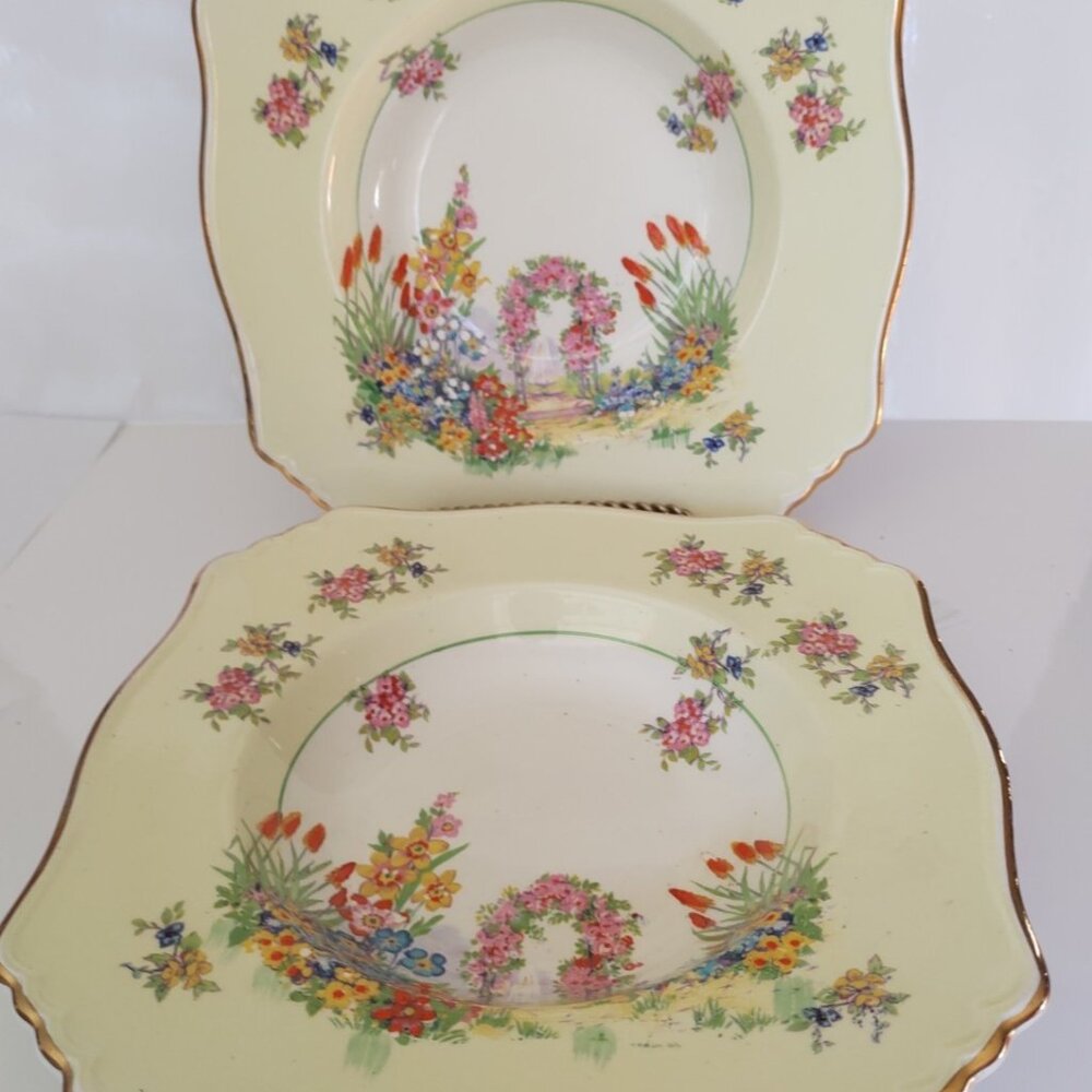 Antique Royal Windsor Large Soup/Salad Bowls(2) Patt. 1068 Wisteria/Garden